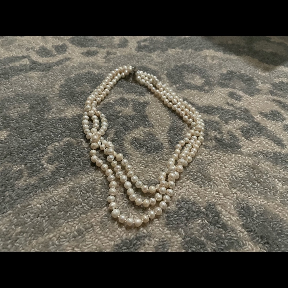 Assorted necklaces (5) - Picture 5 of 6
